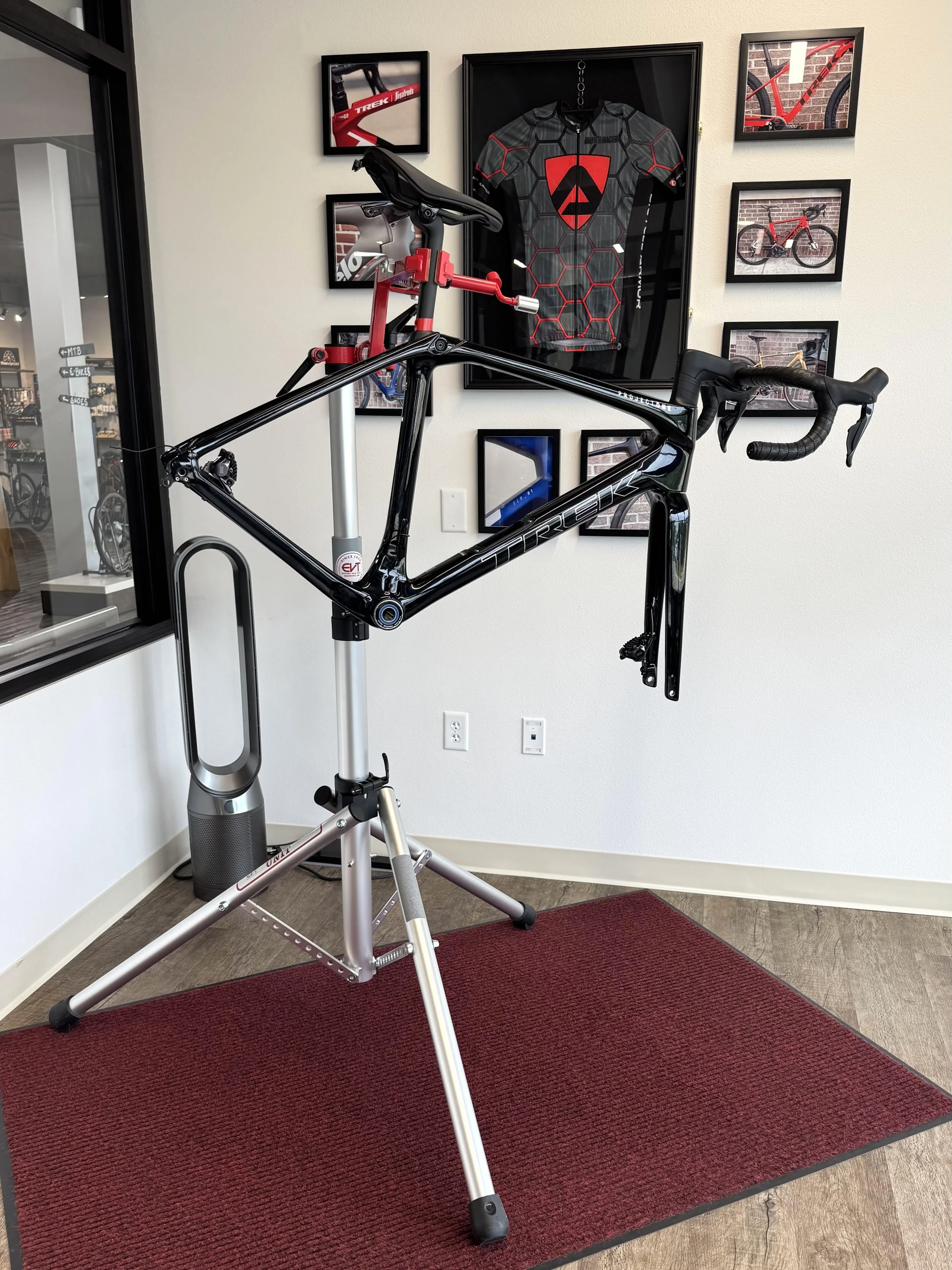 Field Unit Workstand — Efficient Velo Tools (EVT)